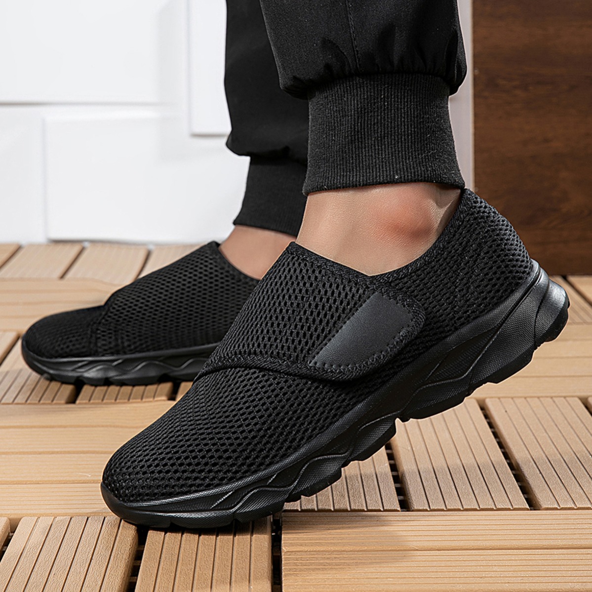 New Men Breathable Mesh Walkin - Sneaker Box review and price